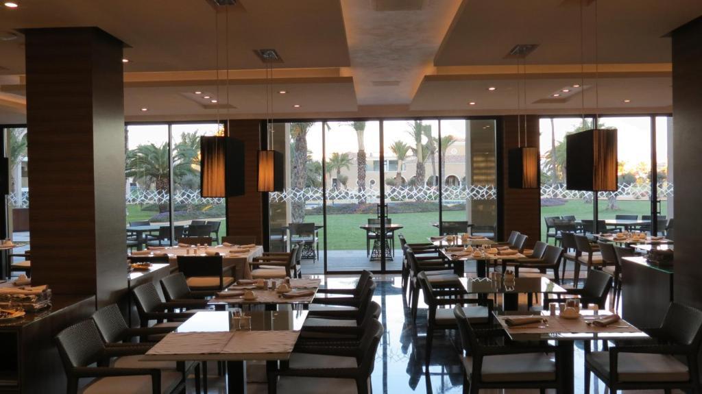 Hotel Ar Golf Almerimar Эль-Эхидо Ресторан фото